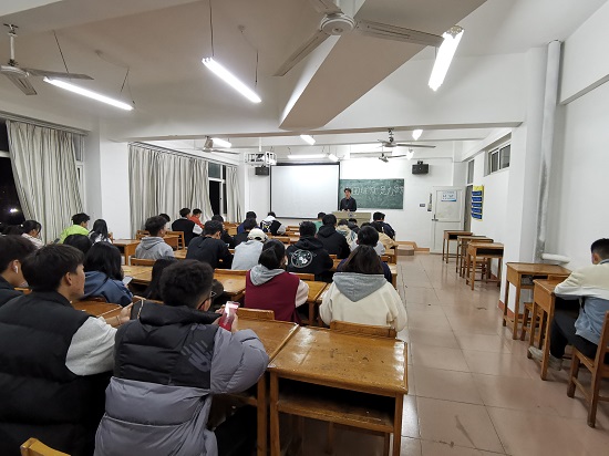 说明: C:\Users\Administrator\Desktop\beat365亚洲版官网开展“唱响红色经典 凝聚奋进力量” 唱响红歌活动2021.11.16\beat365亚洲版官网开展“唱响红色经典 凝聚奋进力量” 唱响红歌活动2021.11.16\3.jpg