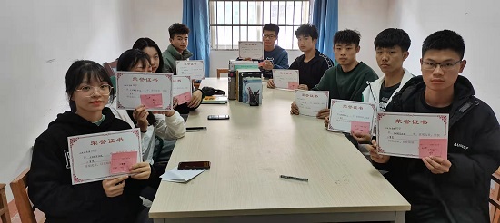 说明: C:\Users\Administrator\Desktop\beat365亚洲版官网举办文明宿舍评比活动\beat365亚洲版官网举办文明宿舍评比活动\1fbd83d2de51fa80b76aaba130f3769.jpg