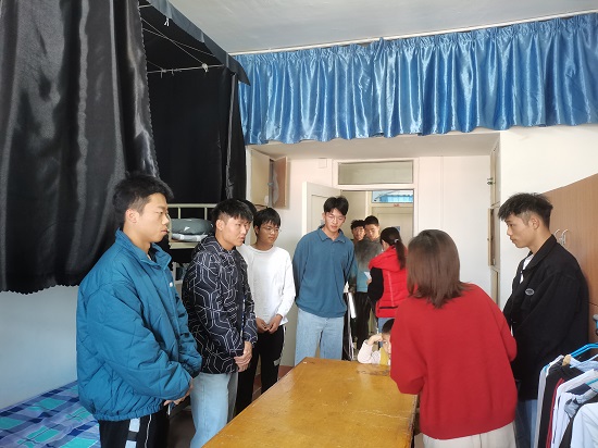 说明: C:\Users\Administrator\Desktop\beat365亚洲版官网举办文明宿舍评比活动\beat365亚洲版官网举办文明宿舍评比活动\2ae7d05fbd7225a7eb257915d662744.jpg