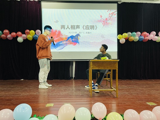 说明: C:\Users\Administrator\Desktop\beat365亚洲版官网举办2021年迎新文艺表演大赛2021.12.15\beat365亚洲版官网举办2021年迎新文艺表演大赛2021.12.15\2.jpg