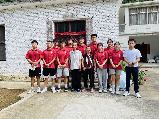 说明: C:\Users\Administrator\Desktop\beat365亚洲版官网2022年大学生暑期“三下乡”社会实践活动（三）\beat365亚洲版官网2022年大学生暑期“三下乡”社会实践活动（三）\4.JPG