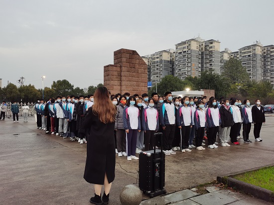 说明: C:\Users\Administrator\Desktop\beat365亚洲版官网举行升国旗仪式\beat365亚洲版官网举行升国旗仪式\f556a97397e7940efdd7e1d8e7bf45c.jpg