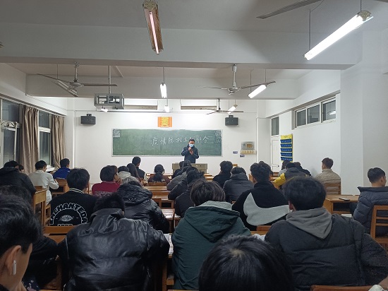 说明: C:\Users\Administrator\Desktop\beat365亚洲版官网开展共同抗疫主题班会2022.3.21\beat365亚洲版官网开展共同抗疫主题班会2022.3.21\3.jpg